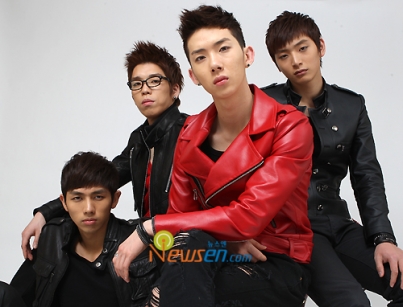 2 A.M và nhạc kịch Hàn Quốc trình diễn tại Hà Nội